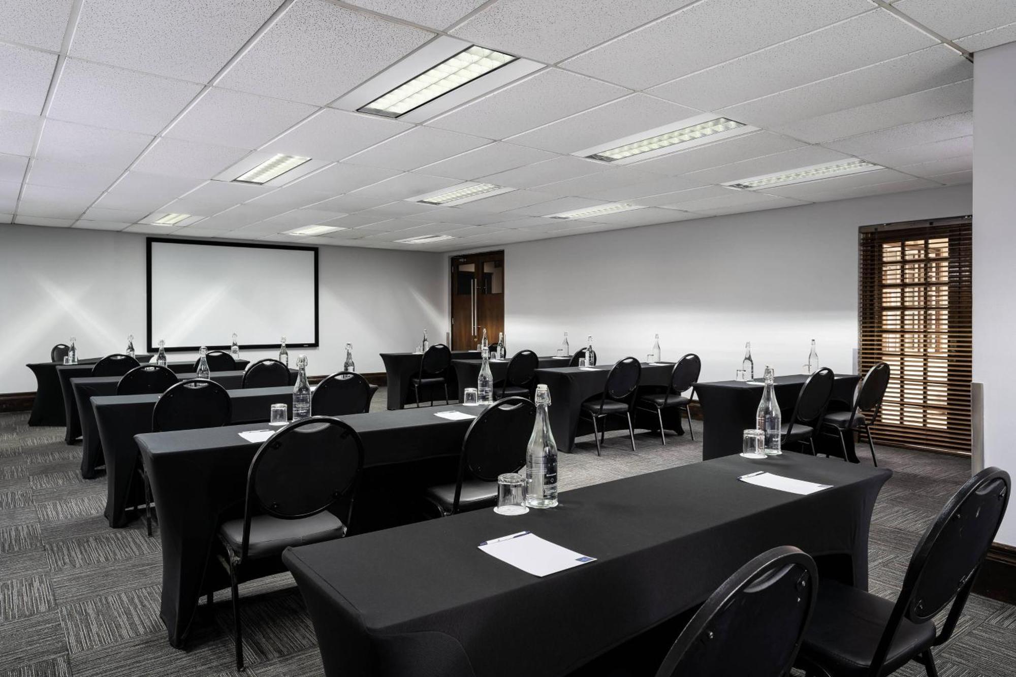 Protea Hotel By Marriott Johannesburg Wanderers Ngoại thất bức ảnh